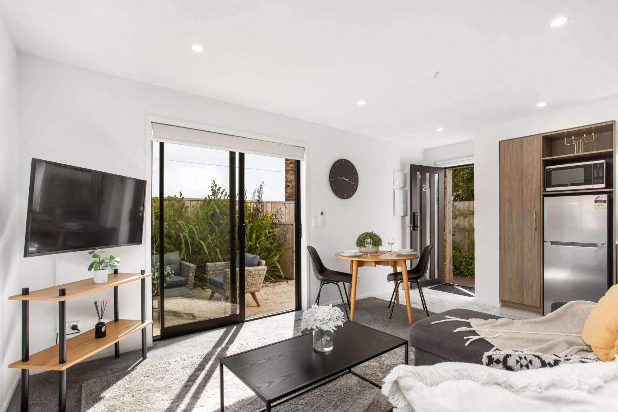 Chic City Living 1 Bdrm Sunny Warm Close Cbd ไครสต์เชิร์ช ภายนอก รูปภาพ